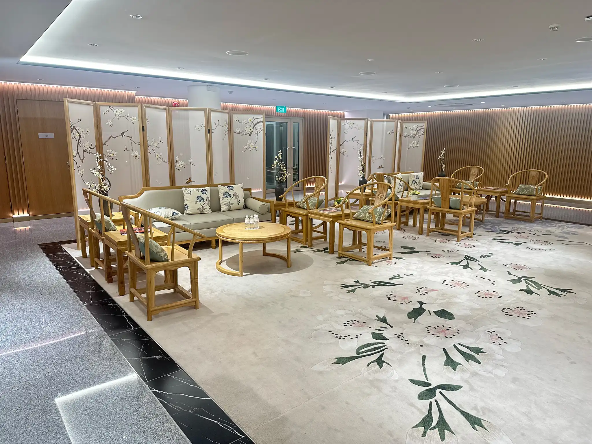 Nirvana Memorial Garden - Lin San Temple Office Seating